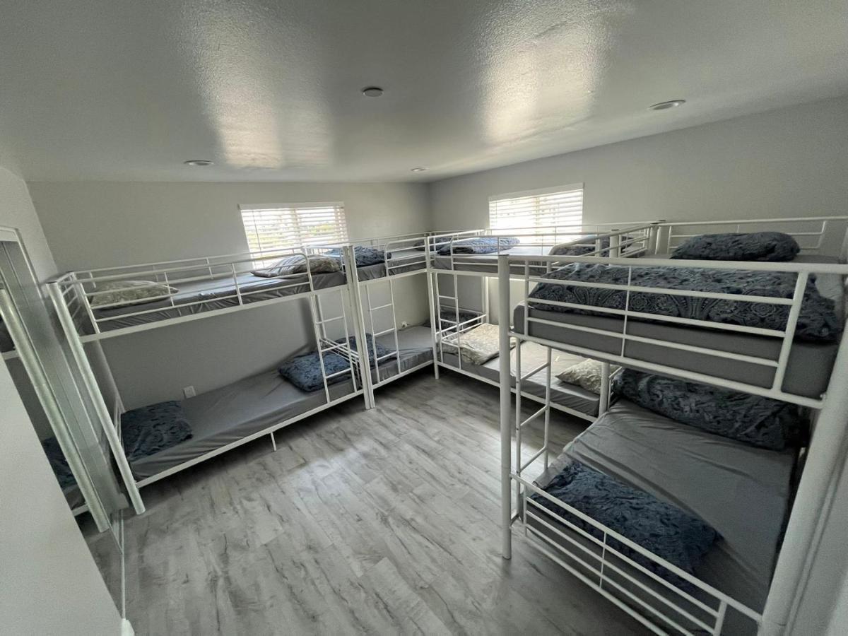 Modern Hostel In Лос-Анджелес Экстерьер фото